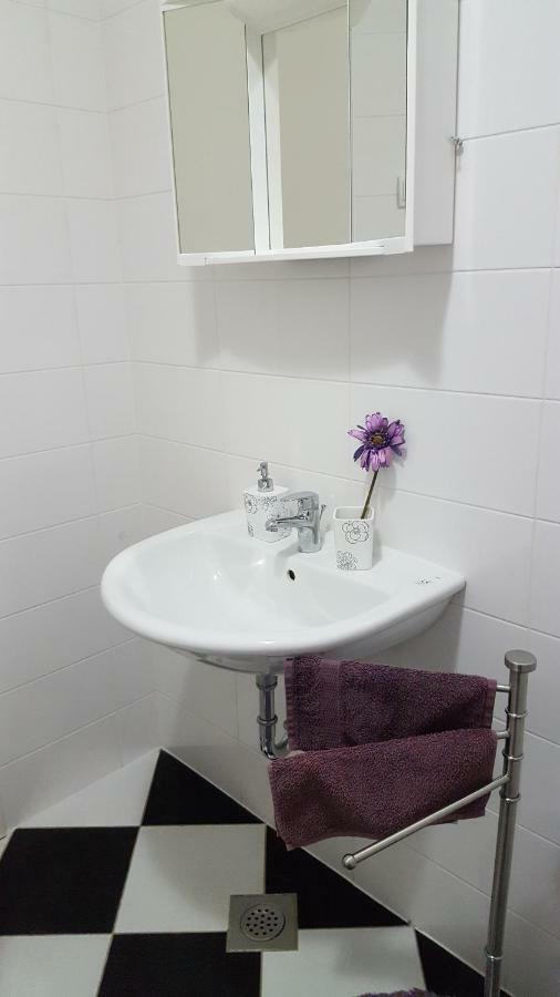 Cosy Apartment - Free Parking Marli 3 โมโกชิซา ภายนอก รูปภาพ