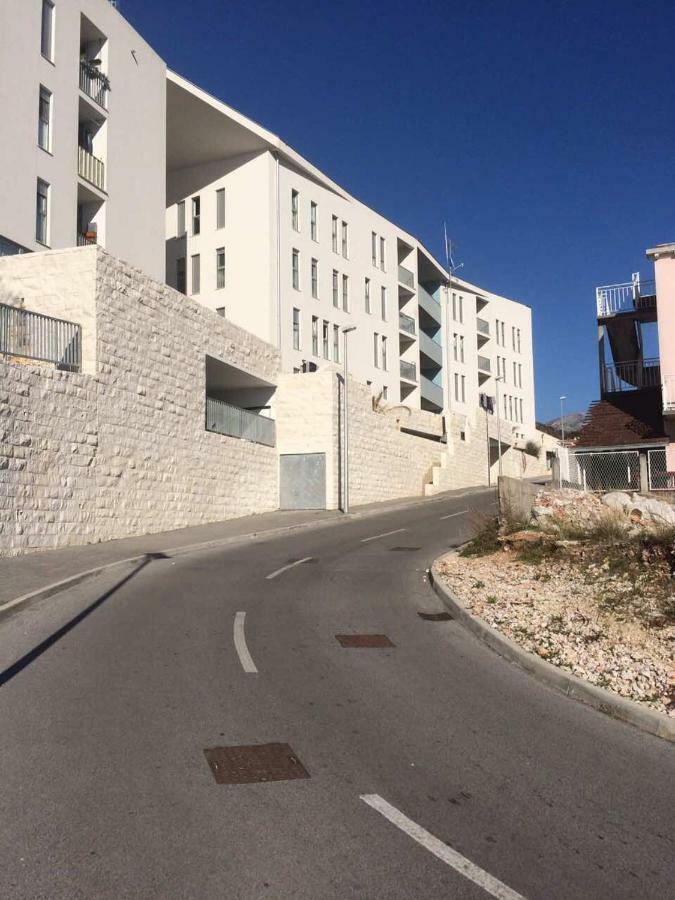 Cosy Apartment - Free Parking Marli 3 โมโกชิซา ภายนอก รูปภาพ